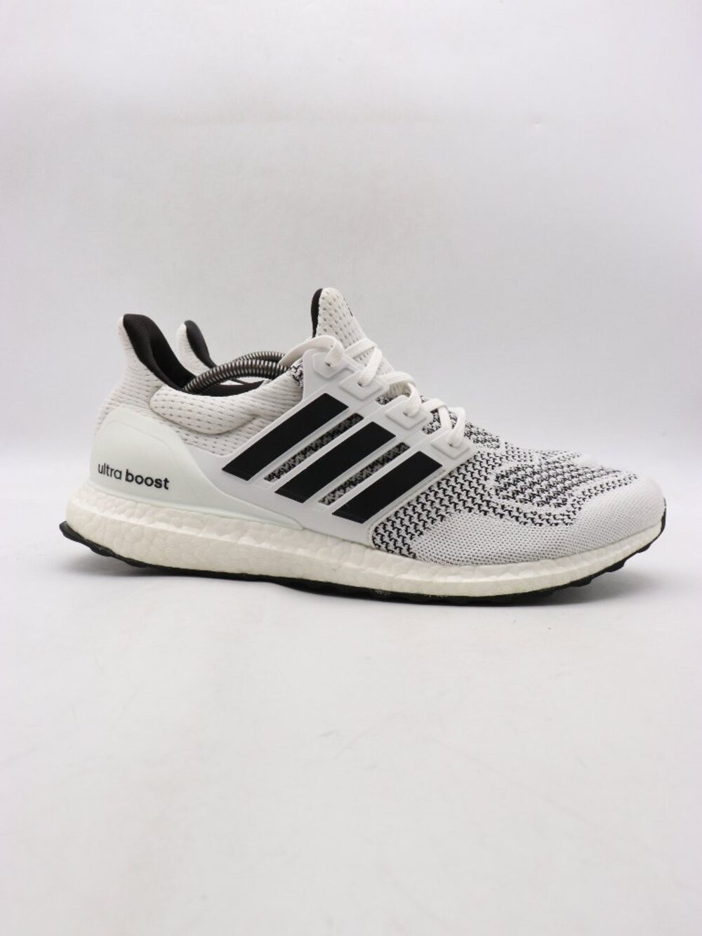 Adidas Ultra Boost 1.0 Men's Size 12 White Core Black Running Sneakers JR1987